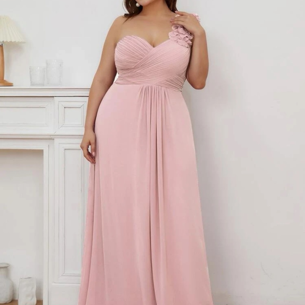 DRESS - Picture 2 of 3